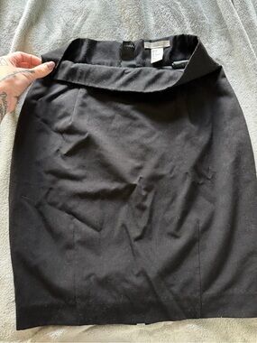 H&M Black Mini Pencil Skirt